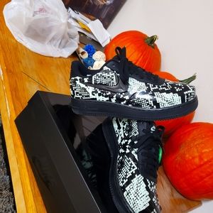 Nike air force 1 pro cup snakeskin foamposites